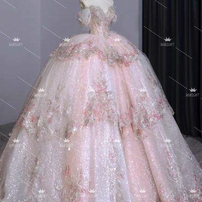 浪漫唯美粉色重工婚紗晚禮服/齊地/拖尾Romantic and beautiful pink heavy industry wedding evening dress/floor length/tail