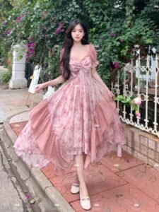 甜美公主碎花連身裙Sweet princess floral dress